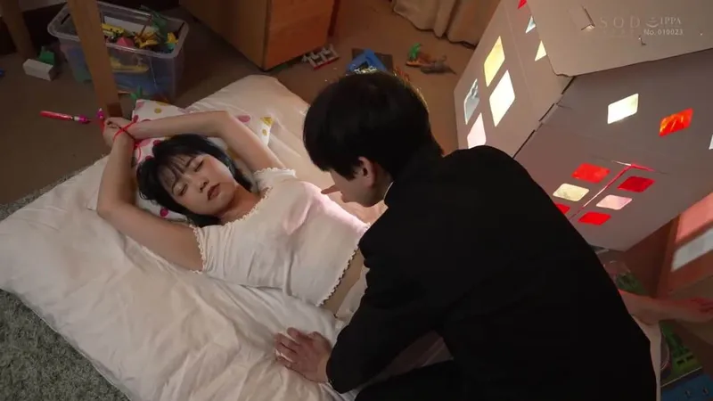 Trả thù anh trai thường xuyên bắt nạt bằng cách chịch bạn gái anh ấy